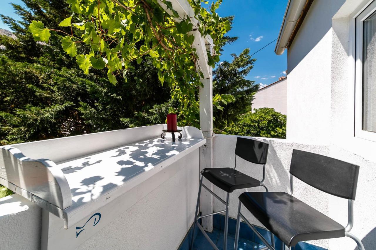 Apartments Villa Anna Baška Exteriör bild